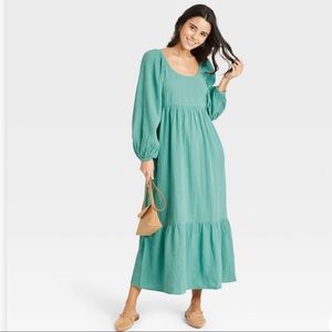 Universal Thread Balloon Sleeve Dress
